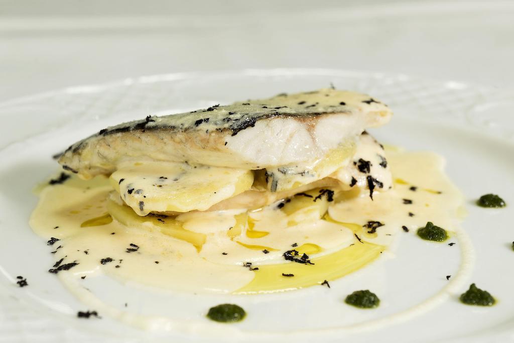 Hotel Restaurante Sostenible La Laguna ブロサス エクステリア 写真