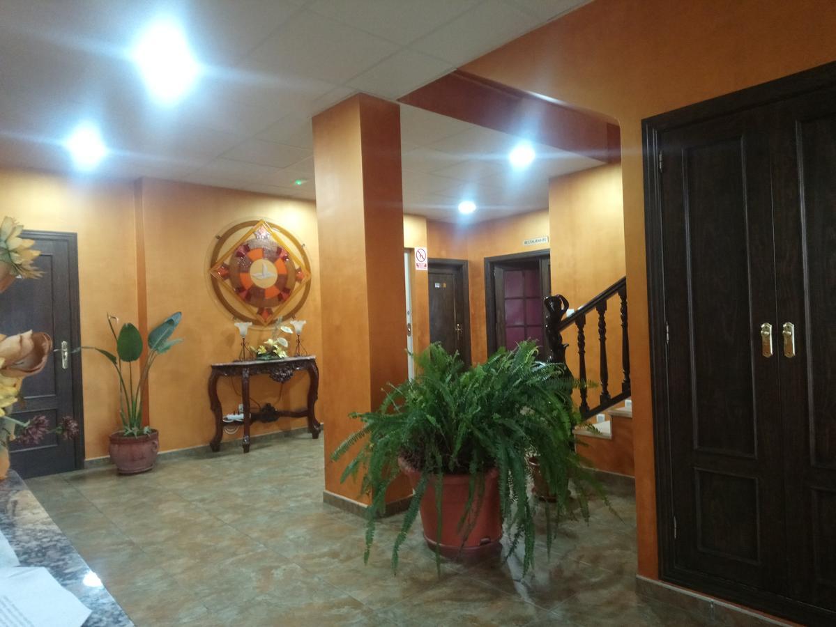Hotel Restaurante Sostenible La Laguna ブロサス エクステリア 写真